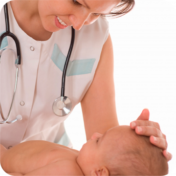 bebe com pediatra